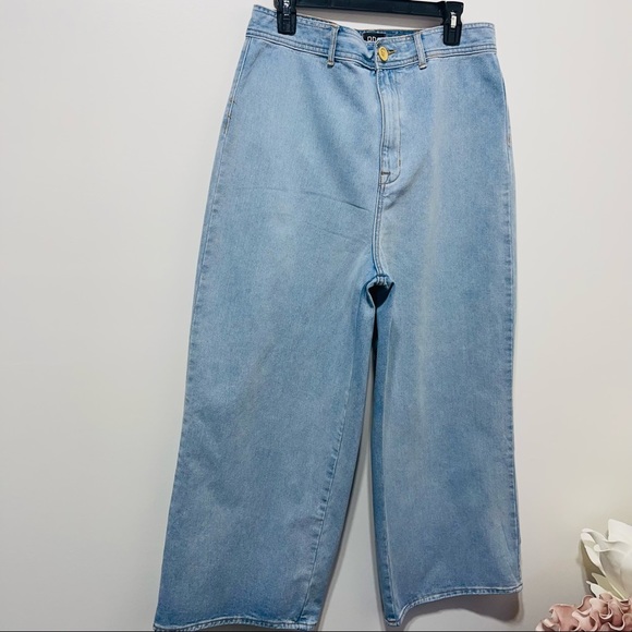 BDG Urban Outfitters High Waist Super-Wide Leg Jeans Size 34 Light Wash - Picture 7 of 14